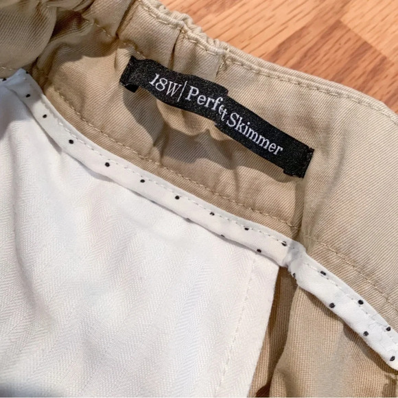 Talbots Perfect Skimmer Tan Khaki Crop Pants - Picture 8 of 8